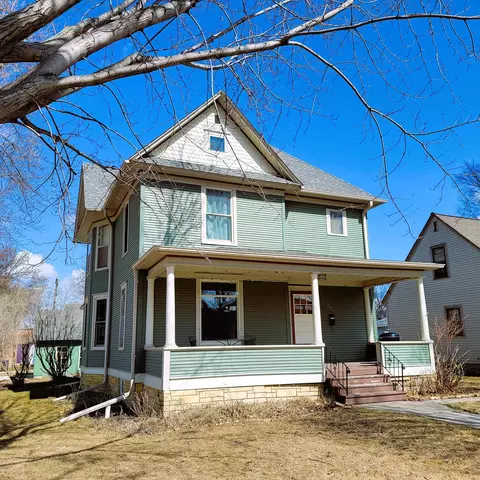 201 E 5th St, Morris, MN 56267