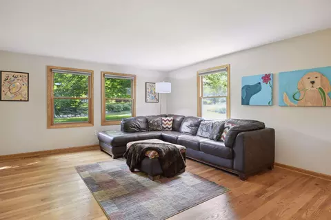 614 Glencoe Rd, Excelsior, MN 55331 photo 9