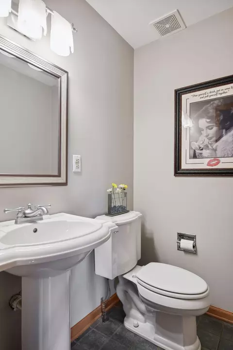 614 Glencoe Rd, Excelsior, MN 55331 photo 27