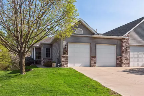 713 Gilfillan Ln, White Bear, MN 55127
