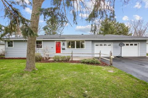 925 68th Ave NE, Fridley, MN 55432