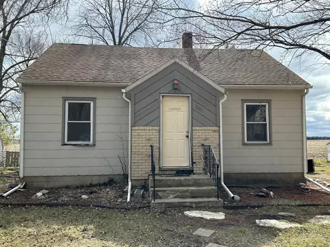 502 Mason St N, Raymond, MN 56282