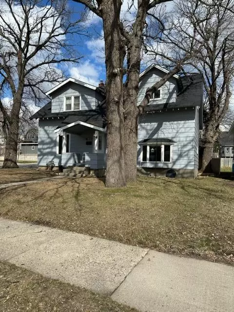 1301 Summit Ave, Detroit Lakes, MN 56501
