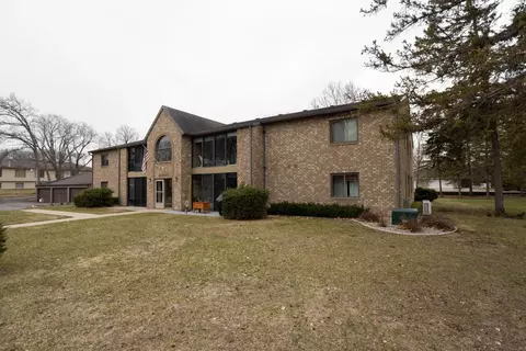 1830 Nodaway Dr #204, Detroit Lakes, MN 56501