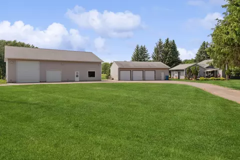 20970 Concord St NW, Elk River, MN 55330
