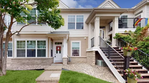 625 Wesley Commons Dr #34, Golden Valley, MN 55427