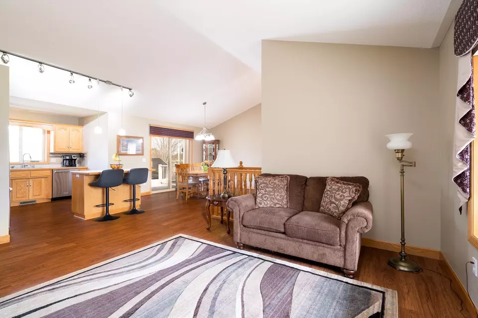  5122 382nd Dr, North Branch, MN 55056 photo 6
