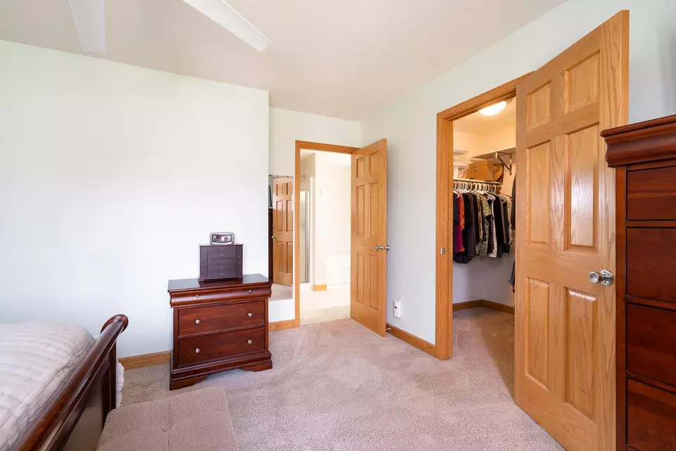 5122 382nd Dr, North Branch, MN 55056 photo 18
