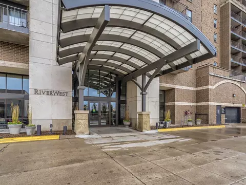 401 S 1st St #904, Minneapolis, MN 55401