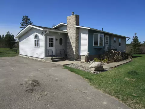 6036 Jackpine Rd NW, Bemidji, MN 56601