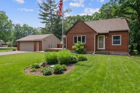 2180 Quarry Ave S, Lake Saint Croix Beach, MN 55043
