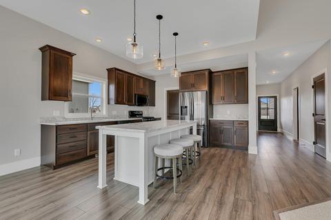 3048 Nottingham Rd S, Saint Cloud, MN 56301 photo 2