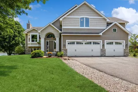 13913 W Preserve Blvd, Burnsville, MN 55337