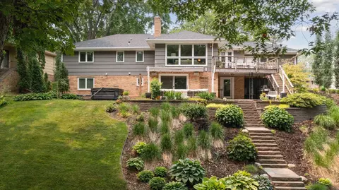 6629 Southcrest Dr, Edina, MN 55435