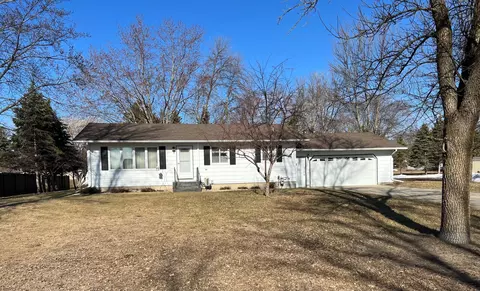 103 Stephen Dr NE, Fertile, MN 56540