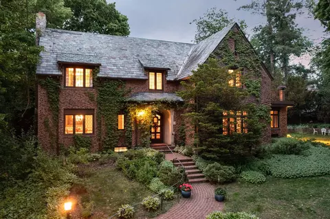 4329 E Lake Harriet Pkwy, Minneapolis, MN 55409