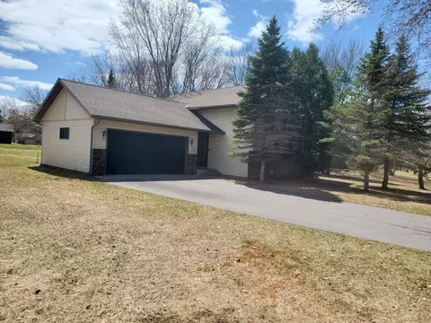 1928 30th St S, Saint Cloud, MN 56301