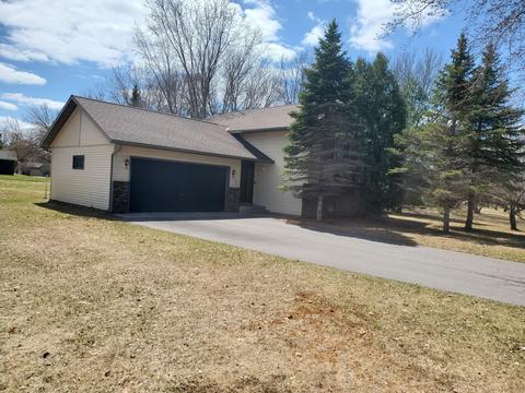 1928 30th St S, Saint Cloud, MN 56301