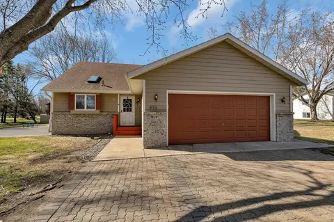416 8th St S, Waite Park, MN 56387