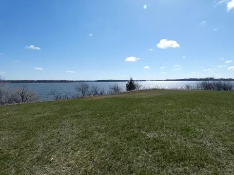 10 Pheasant Dr, Slayton, MN 56172