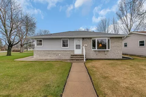 124 21st Ave S, Saint Cloud, MN 56301
