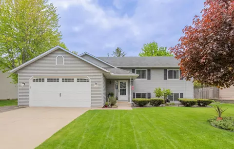 3908 Danbury Trl, Eagan, MN 55123