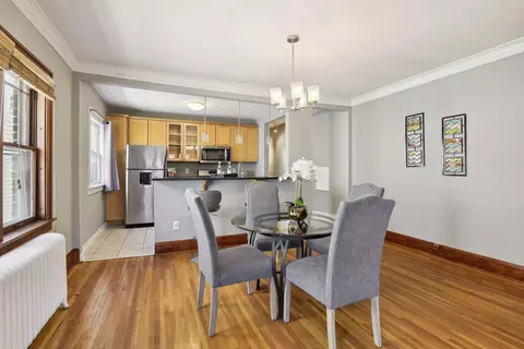 3625 Bryant Ave S #201, Minneapolis, MN 55409