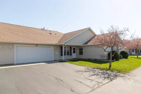 2819 Century Ct NE, Rochester, MN 55906