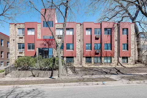 520 Ridgewood Ave #206, Minneapolis, MN 55403