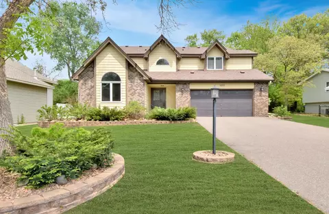 1033 95th Ave NW, Coon Rapids, MN 55433