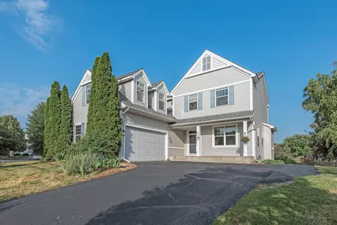 8520 Allegheny Cir, Victoria, MN 55386