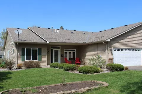 617 4th St NW #3, Aitkin, MN 56431