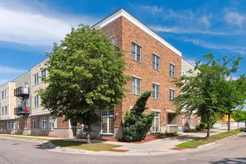 2850 Cedar Ave S #207, Minneapolis, MN 55407