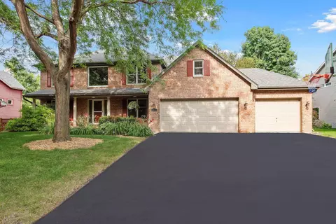 6655 Mulberry Cir, Chanhassen, MN 55317