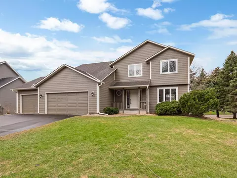 12895 Forest Ct, Apple Valley, MN 55124