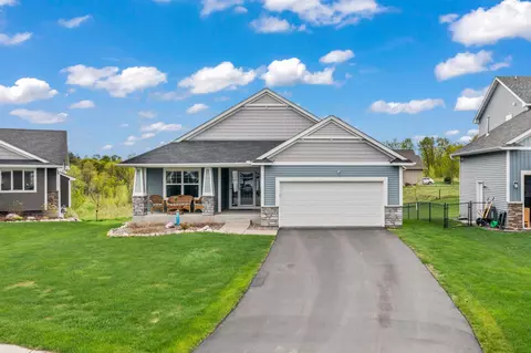 20685 Hamlet Ct N, Forest Lake, MN 55025