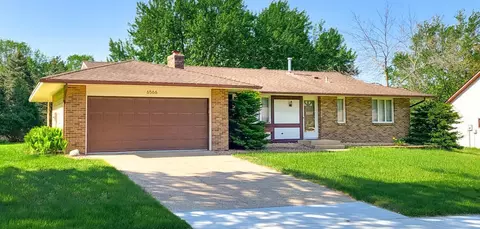 6566 133rd St W, Apple Valley, MN 55124