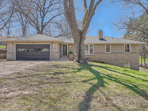 1351 Hillcrest Dr NE, Fridley, MN 55432