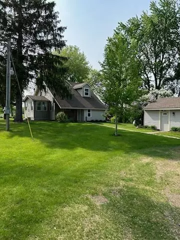 5295 240th St N, Forest Lake, MN 55025