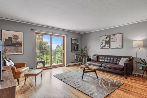 2928 Dean Pkwy #4C, Minneapolis, MN 55416