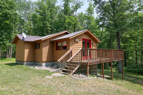 5070 Hyland Rd SW, Motley, MN 56466