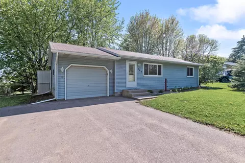 302 17th St S, Buffalo, MN 55313