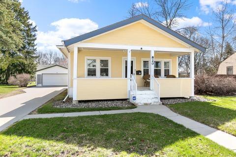 820 30th Ave N, Saint Cloud, MN 56303