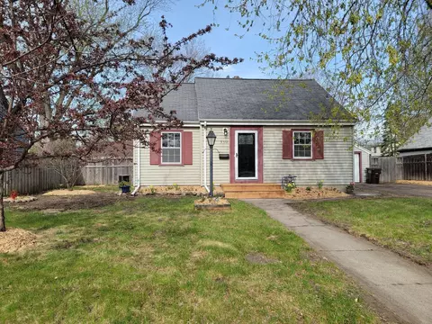 5333 Girard Ave N, Brooklyn Center, MN 55430