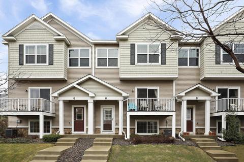 1949 Commonwealth Blvd #5, Chanhassen, MN 55317