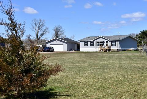 15320 190th St, Milaca, MN 56353
