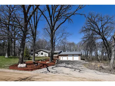 20840 Hidden Ponds Dr, Rogers, MN 55374