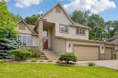 13526 Daisy Ct, Rosemount, MN 55068