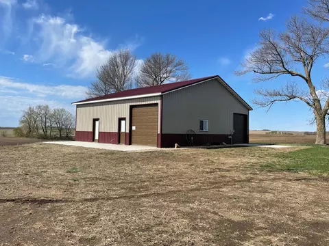 1597 181st St, Slayton, MN 56172