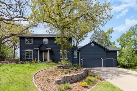 7211 131st Cir, Apple Valley, MN 55124